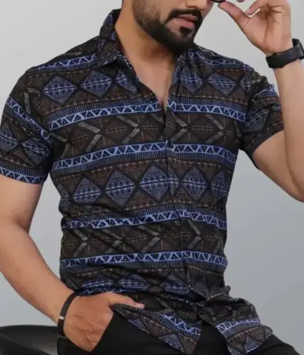 Regular spread collar Black shirt for men